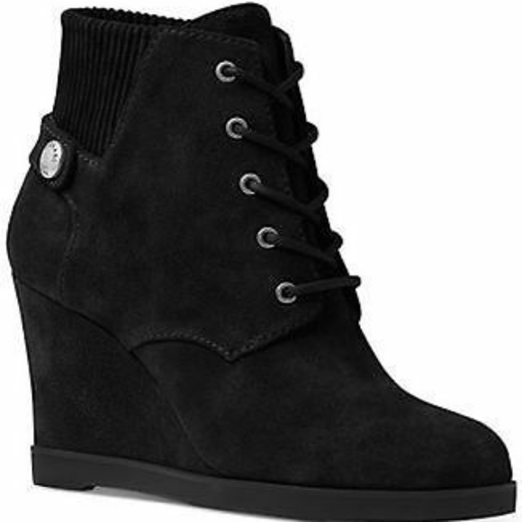 Michael Kors Carrigan Booties, NWB - Picture 13 of 14